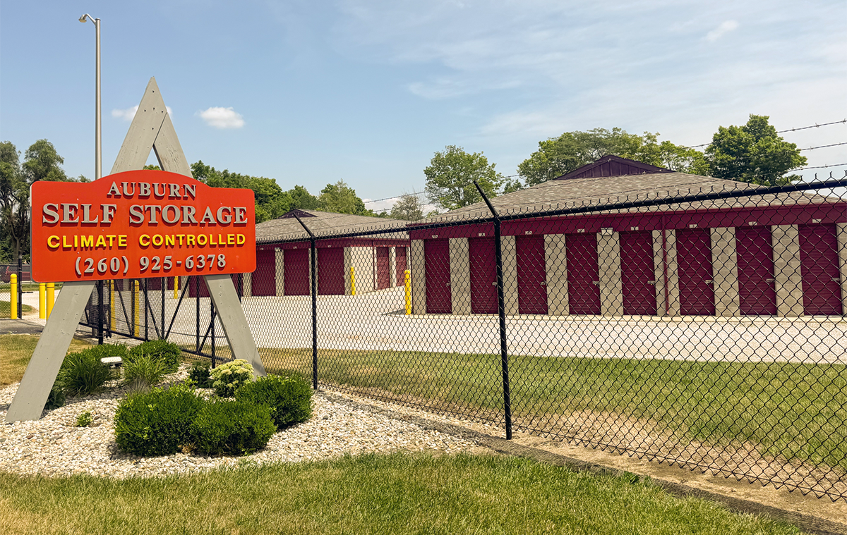 Auburn Self Storage CR 427