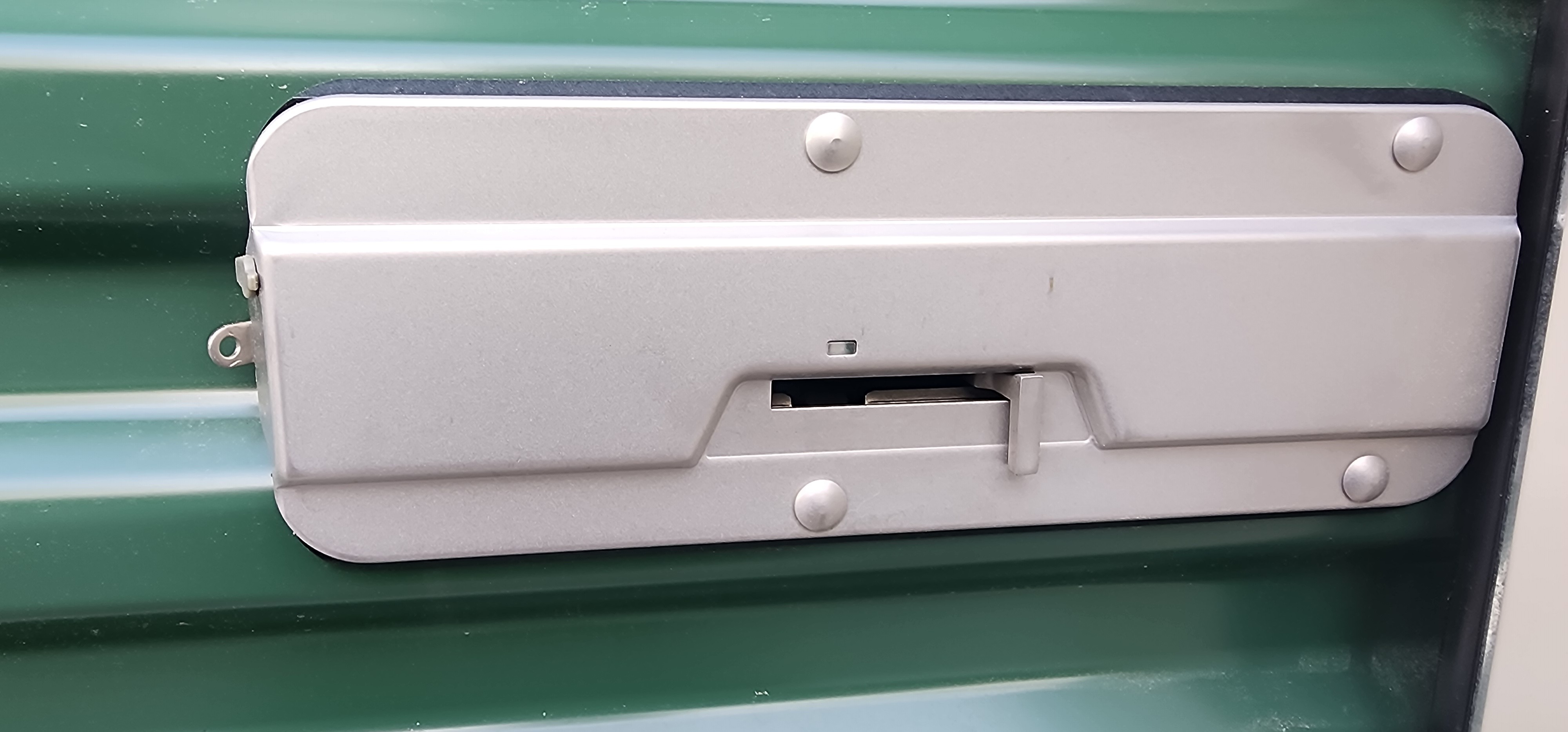 Direct Key application bluetooth controled storage unit lock