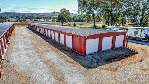 storage units new market al