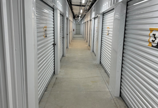Unique Self Storage facility at 5795 US 98 in Sebring, FL.