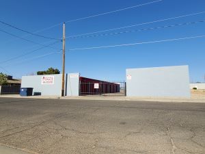 3530 N. Verdugo gates x 2 entrance location photo