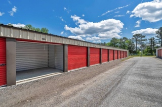 Outdoor car storage at USA Storage Solutions in Warrenton, GA