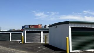 Exterior drive-up storage units used for business storage in Elizabethtown, KY