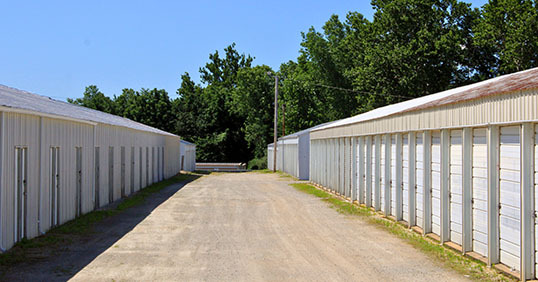 Wide drive lanes and unit access at EZ Storage & Rentals