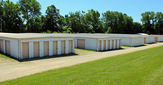 Storage unit rows at EZ Storage & Rentals in Farmington