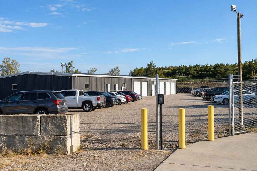 Vehicles stored at Idalia RV Storage in Rio Rancho, NM