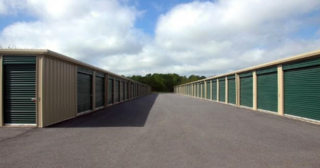 EZ Storage & Rentals in Farmington, MO